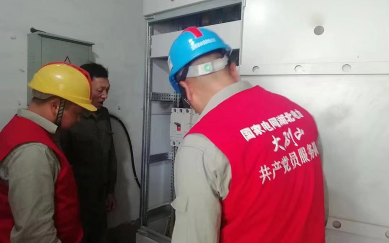 湖北黄冈供电“满格电”护航国庆“不打烊”(图3)