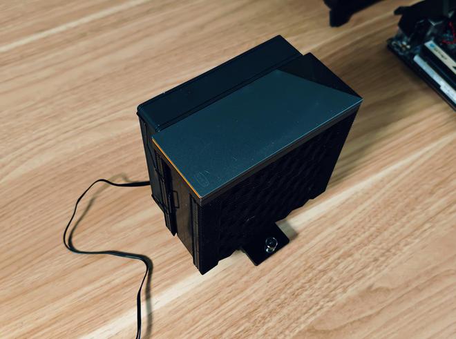 手提袋ITX电脑乔思伯C6ITX机箱装机实战(图11)
