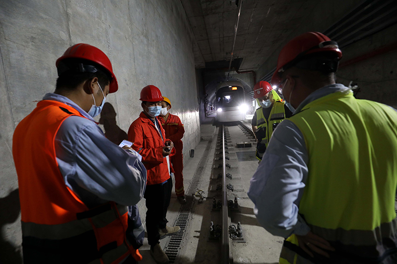 中企承建的以色列特拉维夫轻轨红线工程进行首次全面动车调试(图5)