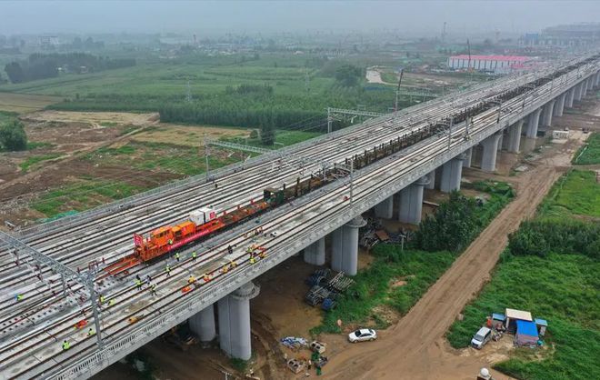 高铁新动能！京雄城际铁路全线轨道贯通意味着什么？(图4)