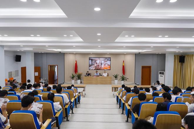 始于1970Blum百隆学徒工培训在中国正式开启(图2)