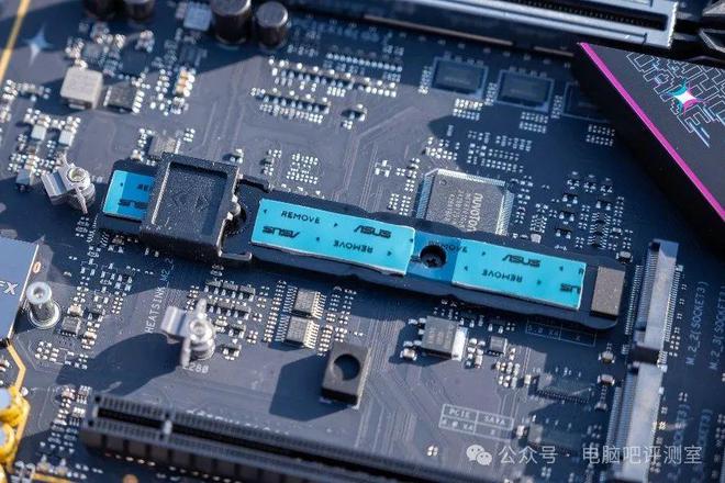 锐龙9000新座驾——华硕ROGStrixB850-E开箱体验(图7)