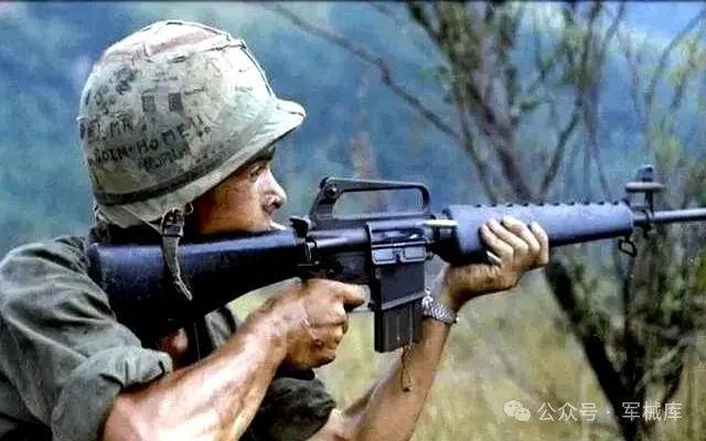 M16自动步枪：精密科技铸就的枪械传奇(图3)