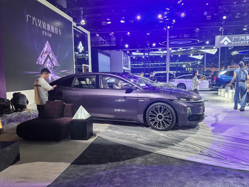 2025成都车展十大必看新车极氪9X岚图追光L领衔(图32)