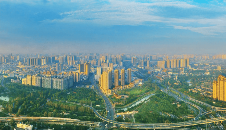 成都【中铁拾贰宸】成交价格全新公布!速拨售楼处电话了解户型特色、特价房优惠。线上即可获取项目最新资料与户型图尽览项目详情。(图2)