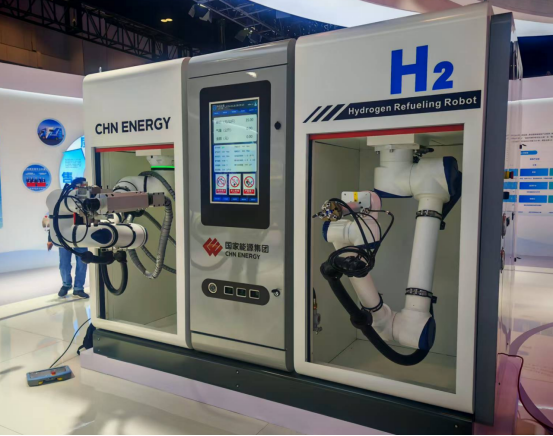 走进中车四方所打卡轨道交通数智硬科技(图7)