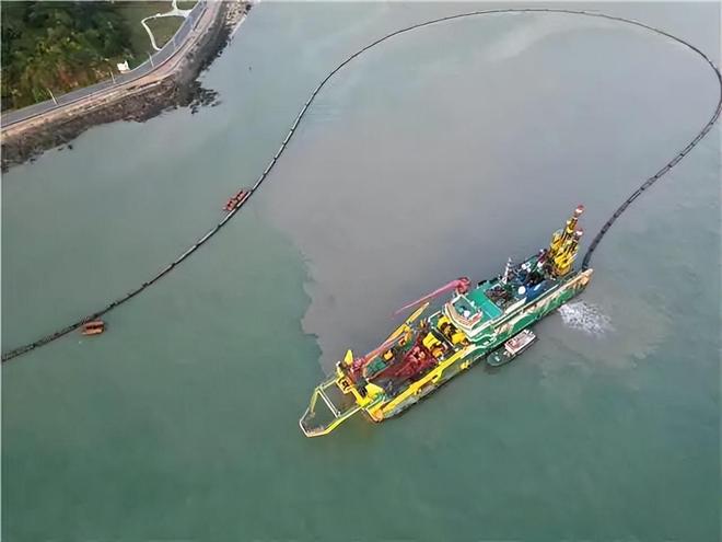 “钢铁巨兽”奋战连云港(图3)