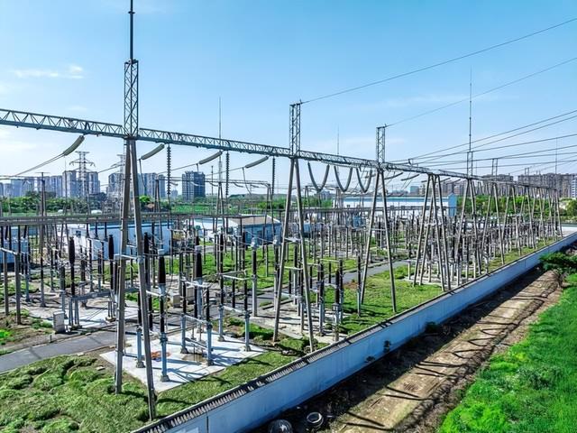 比肩CPO、光模块、存储！AI算力的尽头是电网设备！(图5)