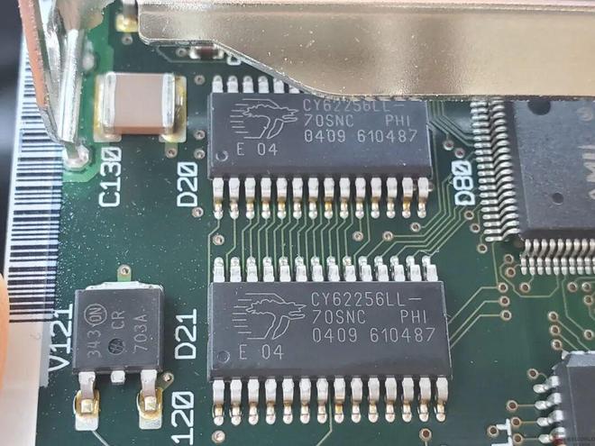 拆解“上帝的左手”西门子ET200M：看上帝如何使用芯片控制其他设备(图7)