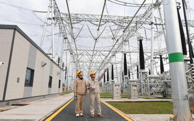 简阳首座500千伏输变电站正式投运(图2)