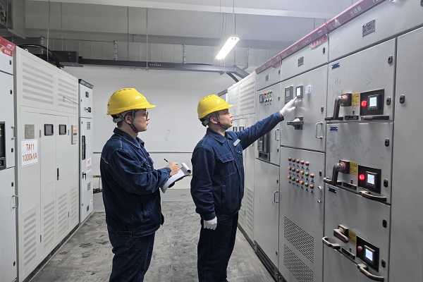 国网西咸新区供电公司：供热启幕保电先行联查护航温暖过冬(图2)