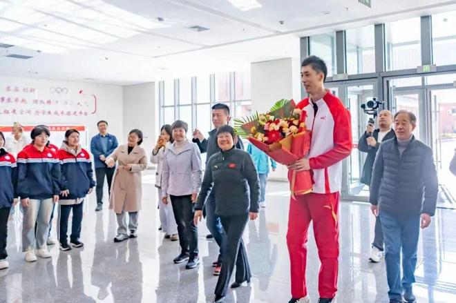 新闻早餐来了！【2025年11月26日】(图1)