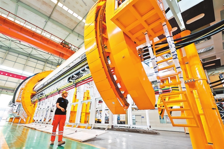 2025很不平凡丨河南经济交出一份“韧性答卷”(图1)