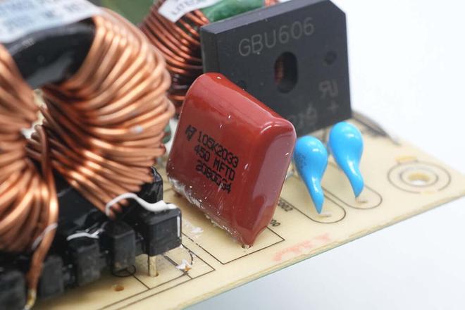 PFC+LLC架构设计戴尔290W12V电脑电源拆解(图3)