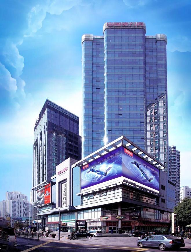 告别30年的“蜘蛛网”电线!普陀企业公益改造为老人守护居家安全(图3)