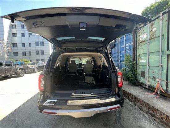 2024款福特征服者平行进口现车放价大促落地110万可分期(图6)