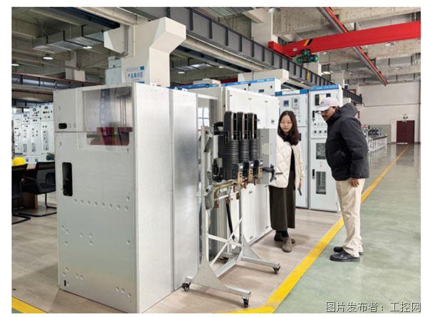 宁波天安电气：开关柜等全套先进配电方案出口卢旺达！(图1)